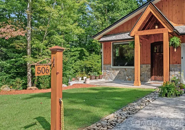 Photo 2 of Single family home for sale at 506 Silent Forest Dr, Canton, NC 28716 | MLS# 4418578 | Listing updated on 2026-08-28