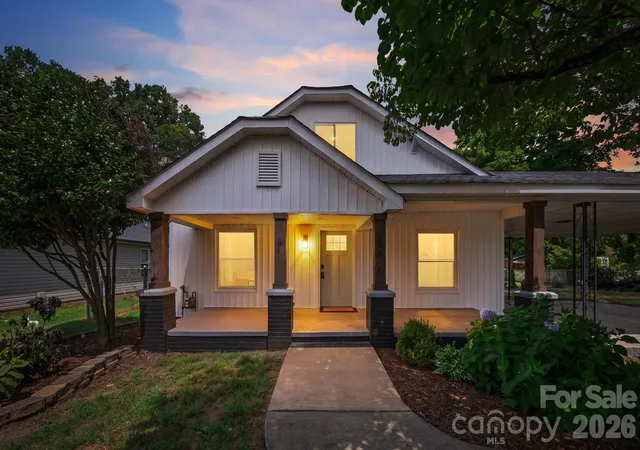 Photo 3 of Single family home for sale at 206 Bethpage Rd, Kannapolis, NC 28081 | MLS# 4418585 | Listing updated on 2026-09-12