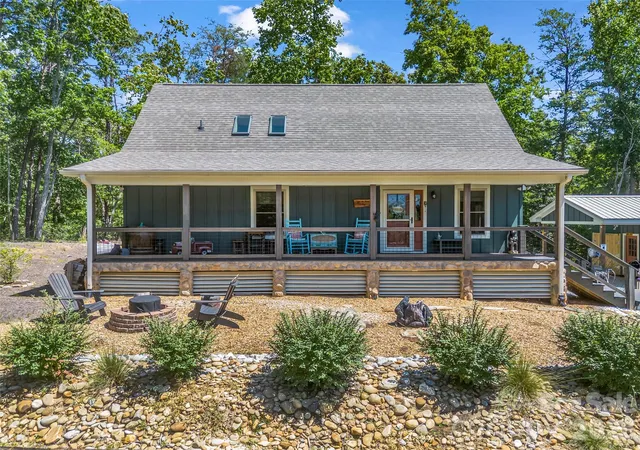 Photo 3 of Single family home for sale at 1050 Buffalo Shoals Rd, Lake Lure, NC 28746 | MLS# 4418595 | Listing updated on 2026-09-01