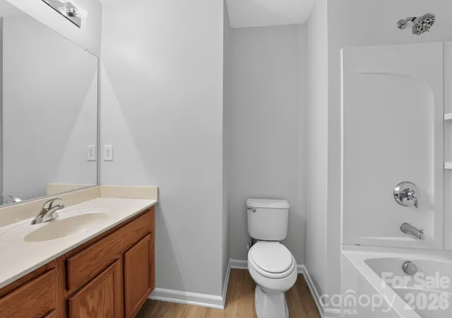 Photo 13 of Townhouse for sale at 13711 Singleleaf Ln, Charlotte, NC 28278 | MLS# 4418599 | Listing updated on 2026-08-28