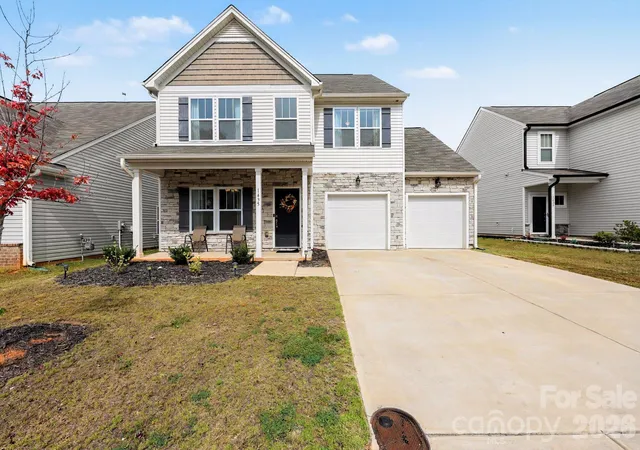 Photo 1 of Single family home for sale at 1435 Finwick Dr, Pfafftown, NC 27040 | MLS# 4418602 | Listing updated on 2026-10-20