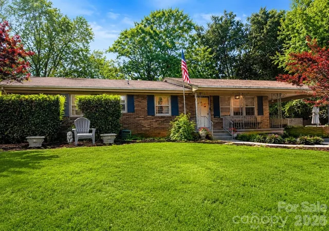 Photo 1 of Single family home for sale at 2931 Poplar Cir, Shelby, NC 28152 | MLS# 4418611 | Listing updated on 2026-08-30