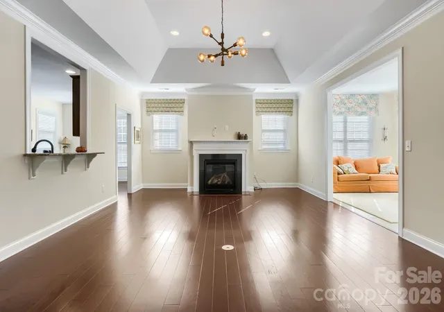 Photo 4 of Single family home for sale at 18311 Glenealy Dr, Cornelius, NC 28031 | MLS# 4418635 | Listing updated on 2026-10-29