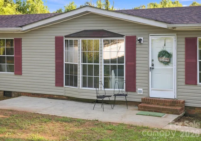 Single family home for sale at 3159 Ward Green St, Lenoir, NC 28645 | MLS# 4418654 | Listing updated on 2026-09-06
