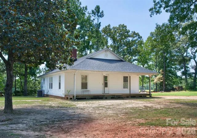 1st image of 1002 Tanner Rd, Rutherfordton, NC 28139 | MLS# 4418687