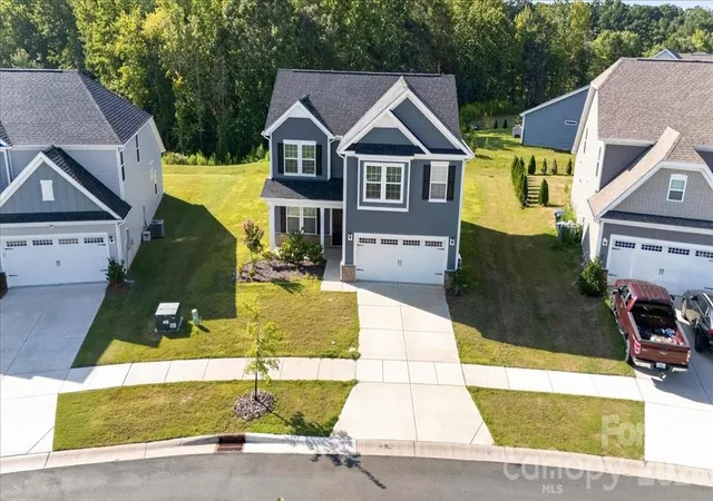 Photo 4 of Single family home for sale at 1406 Black Walnut St, Monroe, NC 28112 | MLS# 4418699 | Listing updated on 2026-08-29