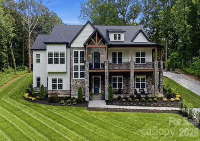 Photo 2 of Mansion for sale at 6021 Monticello Dr Nw, Concord, NC 28027 | MLS# 4418703 | Listing updated on 2026-08-29