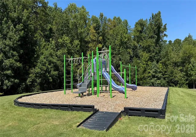 34th image of 2082 Feldspar Dr, Davidson, NC 28036 | MLS# 4418726