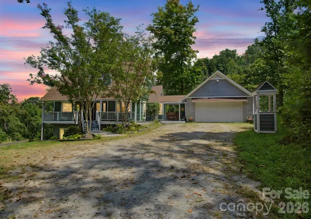 Photo 1 of Single family home for sale at 270 Upper Herron Cvs Rd, Weaverville, NC 28787 | MLS# 4418748 | Listing updated on 2026-09-05