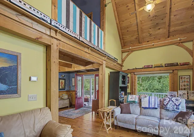 Photo 3 of Single family home for sale at 270 Upper Herron Cvs Rd, Weaverville, NC 28787 | MLS# 4418748 | Listing updated on 2026-09-05