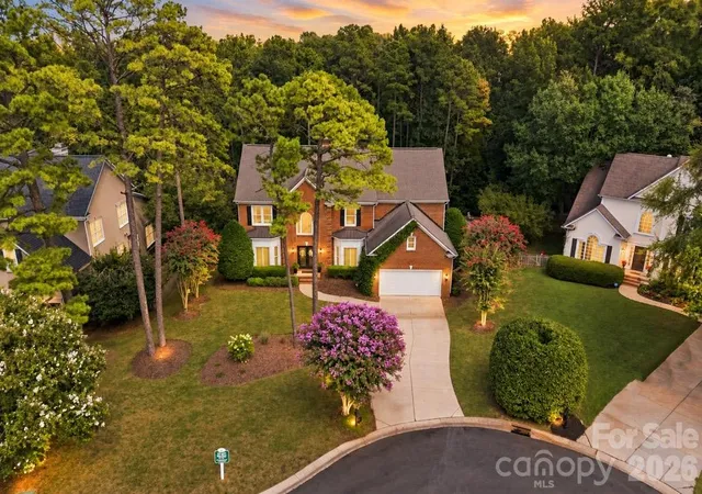 Photo 1 of Single family home for sale at 7337 Versailles Ln, Charlotte, NC 28277 | MLS# 4418758 | Listing updated on 2026-10-10