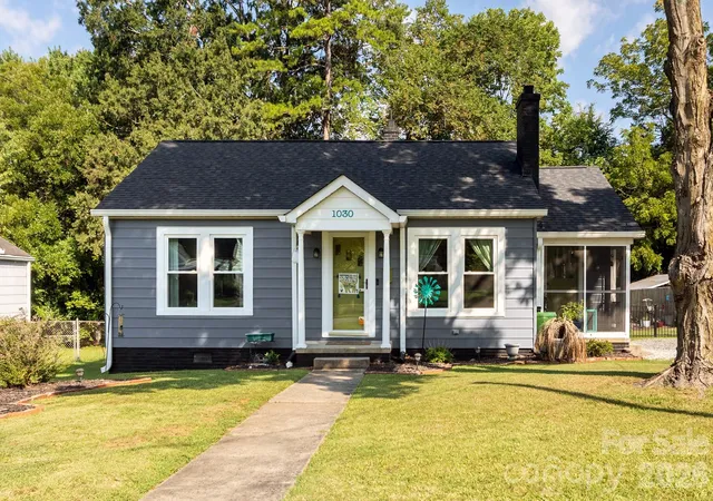 Photo 1 of Single family home for sale at 1030 N Jackson St, Salisbury, NC 28144 | MLS# 4418763 | Listing updated on 2026-08-30