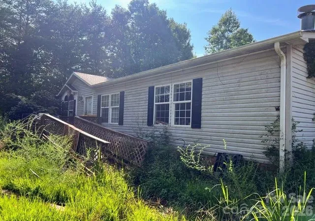 Photo 1 of Single family home for sale at 366 Shires Rd, Ellenboro, NC 28040 | MLS# 4418768 | Listing updated on 2026-09-05