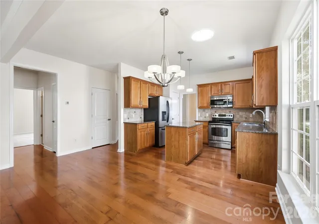 Photo 4 of Single family home for sale at 3229 Darlington Rd, Charlotte, NC 28105 | MLS# 4418773 | Listing updated on 2026-10-16
