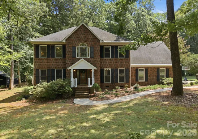 Photo 1 of Sale Pending at 117 Carriage Ln, Salisbury, NC 28146 | MLS# 4418797 | Listing updated on 2026-09-28