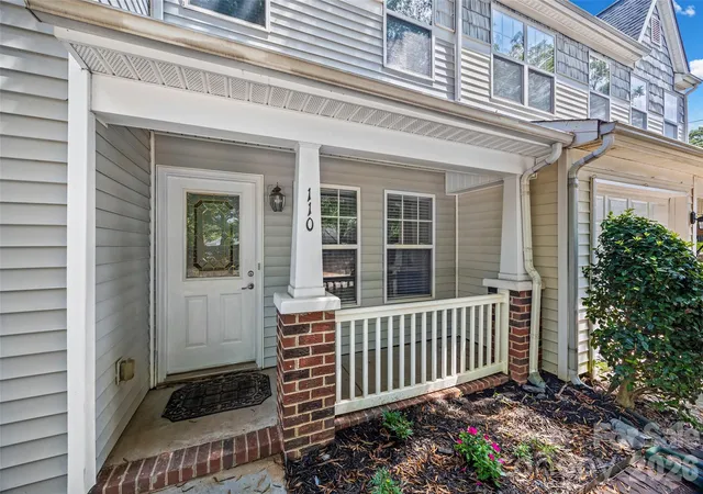 Photo 2 of Townhouse for sale at 110 Deep Gap Ct, Charlotte, NC 28217 | MLS# 4418815 | Listing updated on 2026-09-01