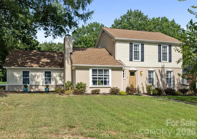 Photo 1 of Single family home for sale at 6777 Stoney Ridge Rd, Matthews, NC 28104 | MLS# 4418819 | Listing updated on 2026-09-26