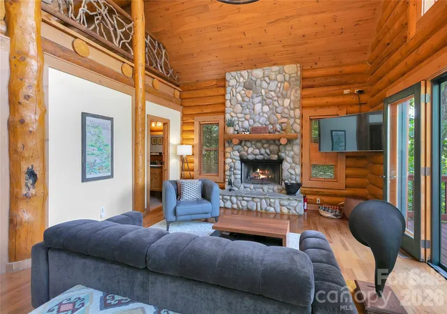 Photo 5 of Single family home for sale at 135 Ridge Top Dr, Topton, NC 28781 | MLS# 4418835 | Listing updated on 2026-09-04