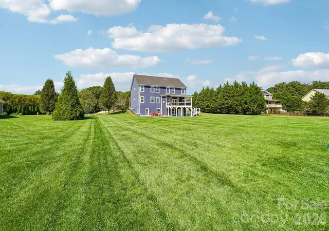 Photo 2 of Single family home for sale at 19 Glen Coe Dr, Fletcher, NC 28732 | MLS# 4418836 | Listing updated on 2026-09-21
