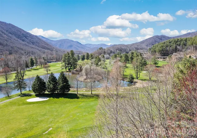 Photo 3 of Single family home for sale at 182 Allison Dr, Maggie Valley, NC 28751 | MLS# 4418843 | Listing updated on 2026-08-28