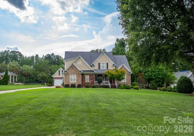 Photo 1 of Single family home for sale at 1927 Windmere Dr, Monroe, NC 28110 | MLS# 4418853 | Listing updated on 2026-10-04