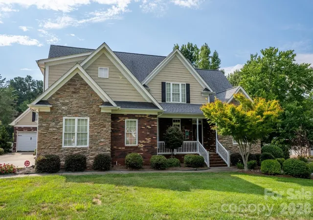 Photo 2 of Single family home for sale at 1927 Windmere Dr, Monroe, NC 28110 | MLS# 4418853 | Listing updated on 2026-10-04