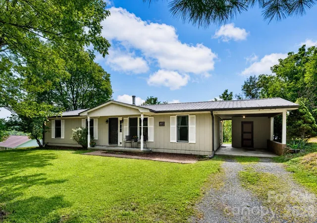 Photo 1 of Sale Pending at 1057 Skyway Dr, Marshall, NC 28753 | MLS# 4418857 | Listing updated on 2026-09-04