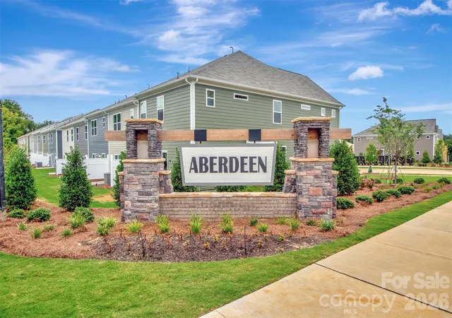 Photo 3 of Townhouse for sale at 7034 Bentz St, Charlotte, NC 28269 | MLS# 4418897 | Listing updated on 2026-08-28