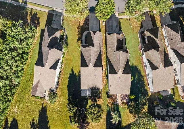 Photo 3 of Single family home for sale at 16344 Raven Crst Dr, Fort Mill, SC 29707 | MLS# 4418903 | Listing updated on 2026-10-05
