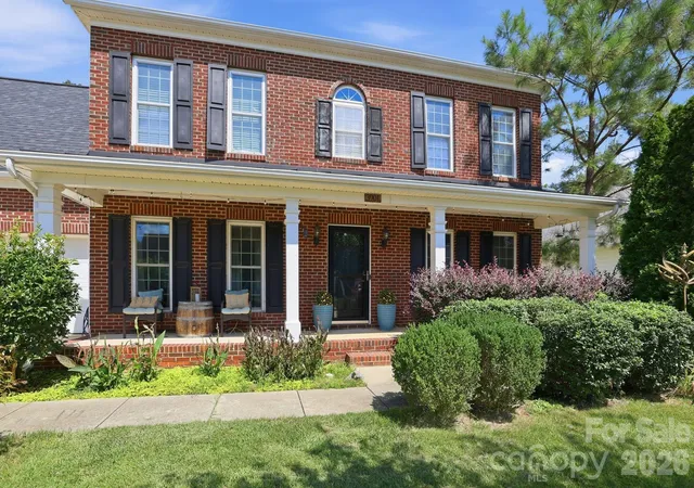 Photo 2 of Single family home for sale at 3901 Waters Reach Ln, Indian Trail, NC 28079 | MLS# 4418909 | Listing updated on 2026-10-06