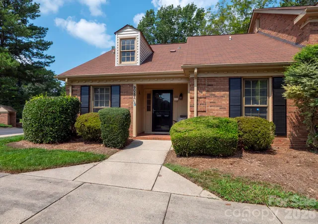 Photo 1 of Sale Pending at 9028 Providence Colony Dr, Charlotte, NC 28277 | MLS# 4418913 | Listing updated on 2026-09-13