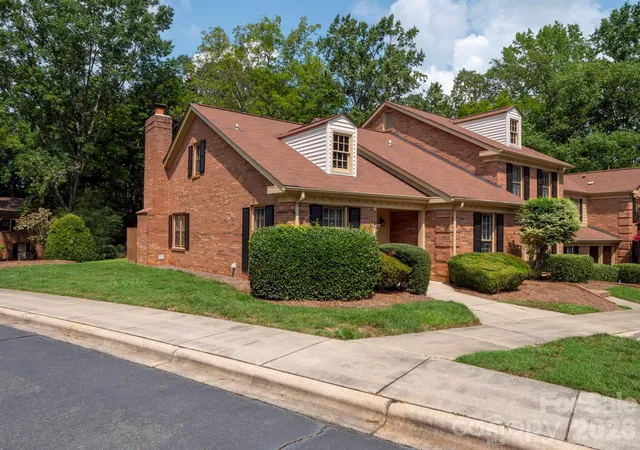 Photo 2 of Sale Pending at 9028 Providence Colony Dr, Charlotte, NC 28277 | MLS# 4418913 | Listing updated on 2026-09-13