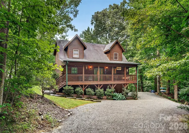 Photo 3 of Single family home for sale at 386 Wild Turkey Run, Black Mountain, NC 28711 | MLS# 4418931 | Listing updated on 2026-09-07