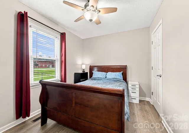 Photo 3 of Single family home for sale at 323 Avery Ave, High Point, NC 27265 | MLS# 4418950 | Listing updated on 2026-08-28