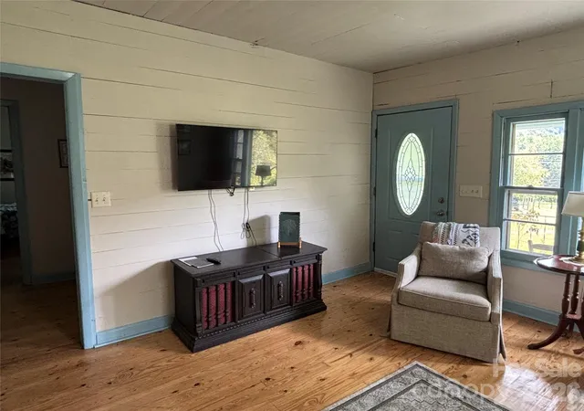 Photo 4 of Single family home for sale at 54 Jaimes Ln, Bakersville, NC 28705 | MLS# 4418961 | Listing updated on 2026-09-04