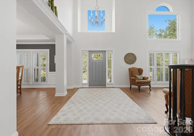 Photo 3 of Sale Pending at 3427 Twelve Oaks Pl, Charlotte, NC 28270 | MLS# 4418962 | Listing updated on 2026-09-23
