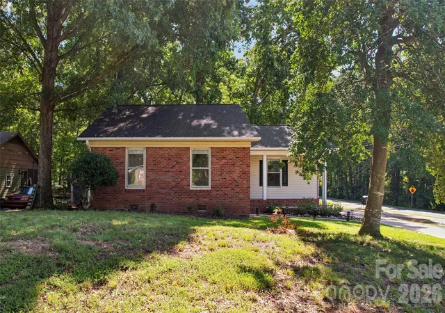 Photo 2 of Single family home for sale at 611 Woodland Dr, Rockwell, NC 28138 | MLS# 4418964 | Listing updated on 2026-10-01