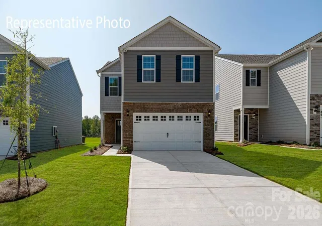 Photo 1 of Single family home for sale at 1417 Avila St, Hickory, NC 28602 | MLS# 4418977 | Listing updated on 2026-08-28