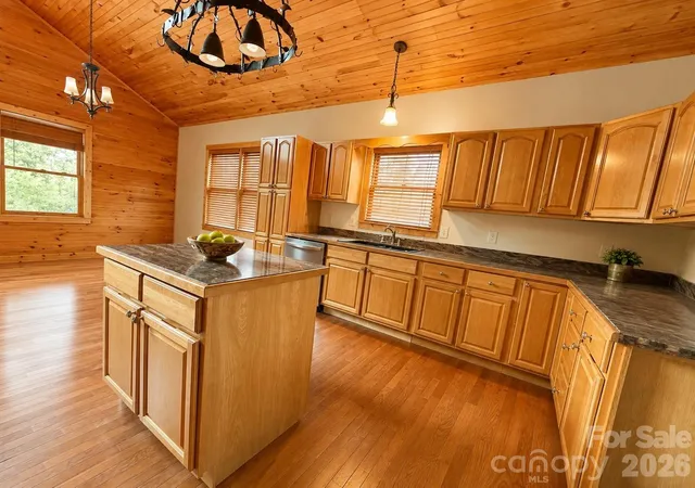 Photo 4 of Single family home for sale at 27 Apple Ln, Murphy, NC 28906 | MLS# 4418984 | Listing updated on 2026-10-20