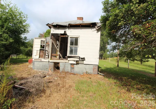 Photo 3 of Single family home for sale at 368 Hwy 145 Hwy N, Chesterfield, SC 29709 | MLS# 4419002 | Listing updated on 2026-08-29
