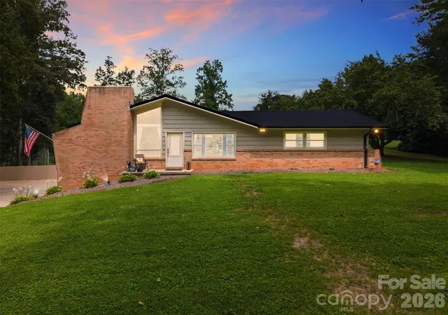 Photo 2 of Single family home for sale at 202 Legion Rd, Hudson, NC 28638 | MLS# 4419019 | Listing updated on 2026-09-30