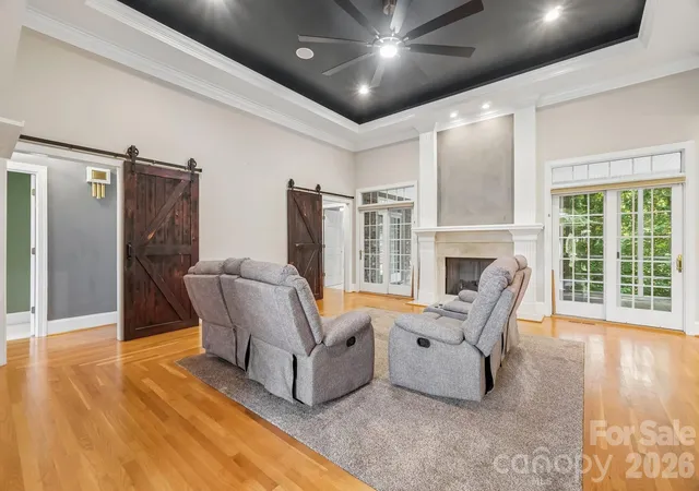 Photo 4 of Single family home for sale at 5505 Hickory Leaf Ct, Mount Holly, NC 28120 | MLS# 4419028 | Listing updated on 2026-10-03