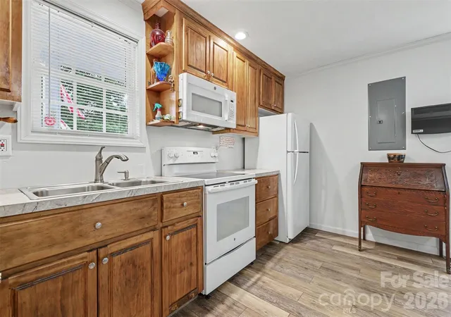 Photo 3 of Single family home for sale at 9324 Simpson Rd, Waxhaw, NC 28173 | MLS# 4419037 | Listing updated on 2026-09-12