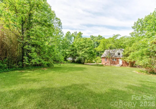 Photo 33 of Single family home for sale at 113 Falls St, Morganton, NC 28655 | MLS# 4419050 | Listing updated on 2026-08-28