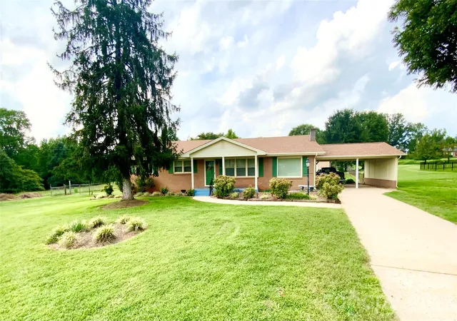 Single family home for sale at 1749 Oak Grove Church Rd, Ellenboro, NC 28040 | MLS# 4419075
