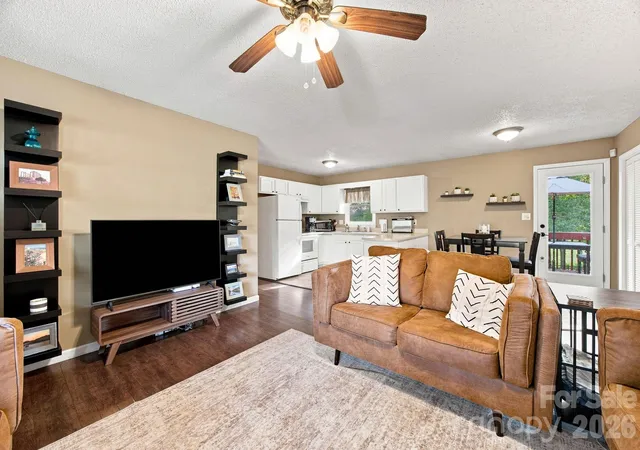 Photo 2 of Single family home for sale at 105 Ashburne Dr, Shelby, NC 28152 | MLS# 4419130 | Listing updated on 2026-09-01