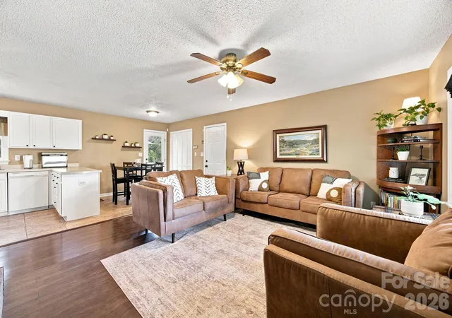 Photo 3 of Single family home for sale at 105 Ashburne Dr, Shelby, NC 28152 | MLS# 4419130 | Listing updated on 2026-09-21