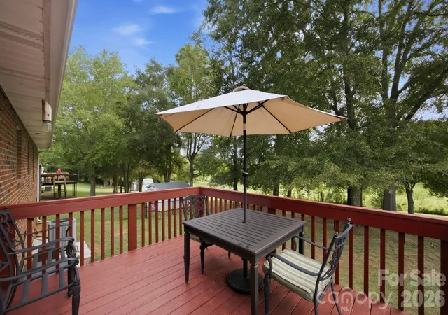 Photo 4 of Single family home for sale at 105 Ashburne Dr, Shelby, NC 28152 | MLS# 4419130 | Listing updated on 2026-09-21