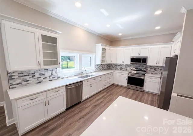 Photo 2 of Single family home for sale at 132 Cottage Creek Ct, York, SC 29745 | MLS# 4419161 | Listing updated on 2026-08-28
