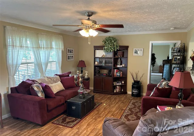 Photo 4 of Single family home for sale at 321 Jones St, Blacksburg, SC 29702 | MLS# 4419165 | Listing updated on 2026-08-28